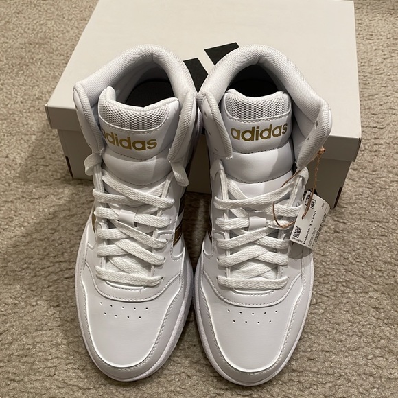 Adidas HOOPS 3.0 MID LIFESTYLE BASKETBALL CLASSIC SHOES women size 7 BNWB - Picture 2 of 8